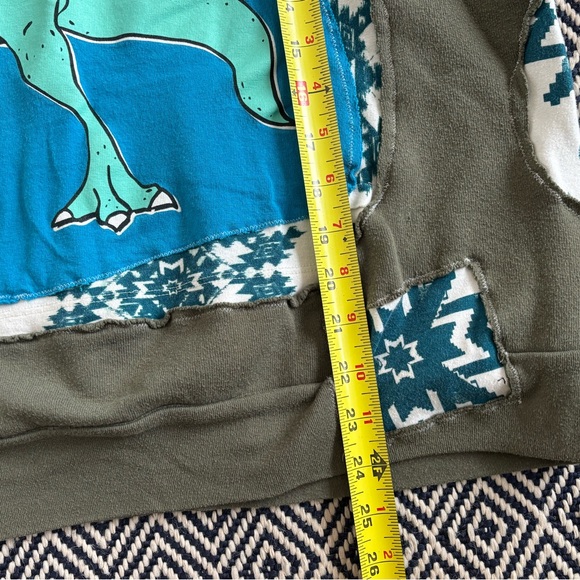 Green Dinosaur Graphic Hoodie - Picture 3 of 6